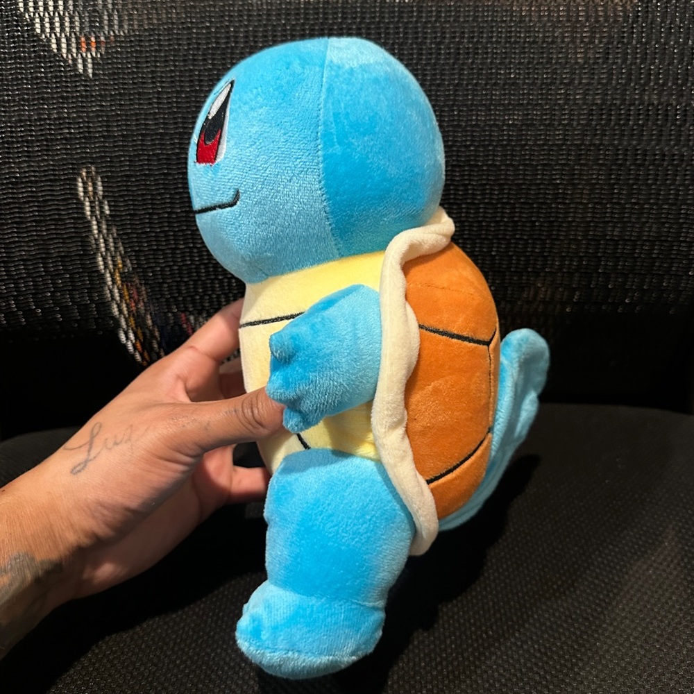 Pokemon Plushie (Squirtle) - Picture 4 of 5